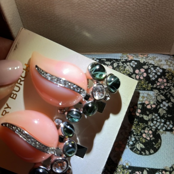 Tory Burch Clip on earrings - Picture 5 of 6